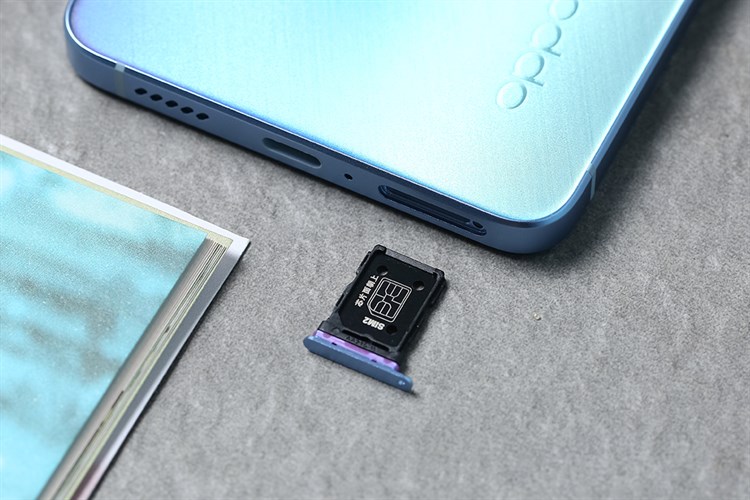 Điện thoại OPPO Reno7 Pro 5G Màu Xanh dương nhạt