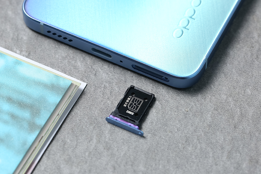 Điện thoại OPPO Reno7 Pro 5G Màu Xanh dương nhạt