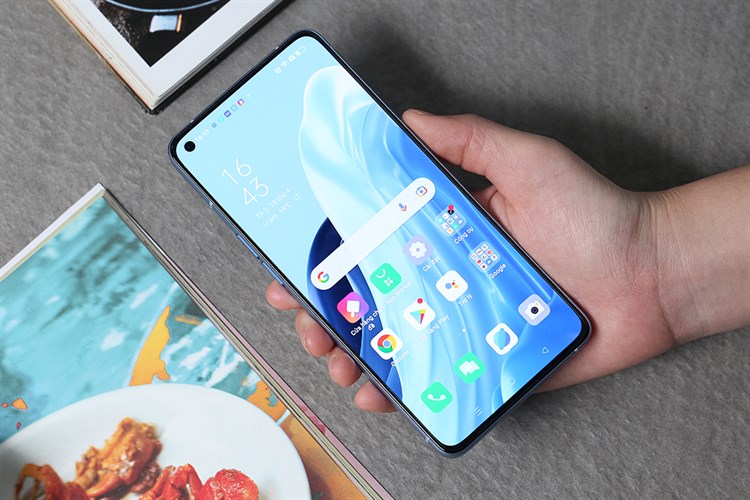 Điện thoại OPPO Reno7 Pro 5G Màu Xanh dương nhạt