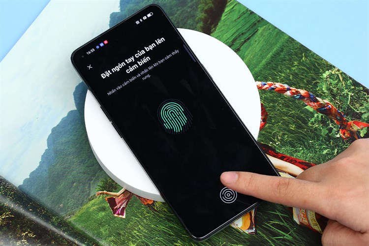 Điện thoại OPPO Reno7 Pro 5G Màu Đen