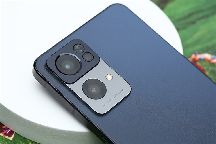 Điện thoại OPPO Reno7 Pro 5G Màu Đen