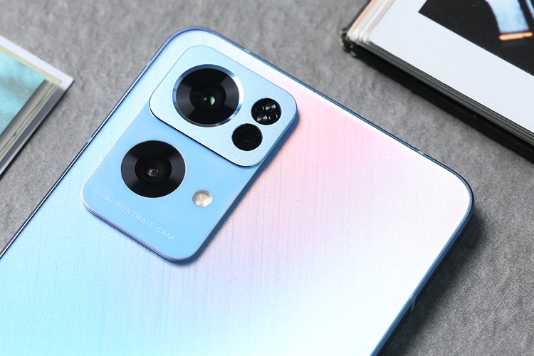 Điện thoại OPPO Reno7 Pro 5G Màu Xanh dương nhạt