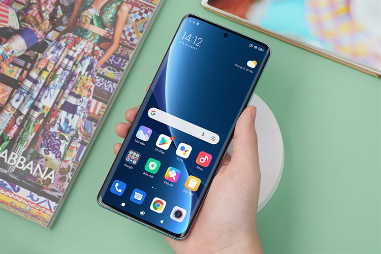Điện thoại Xiaomi 12 Pro 5G Màu Xanh Dương