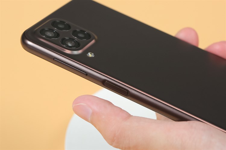 Điện thoại Samsung Galaxy M33 5G Màu Nâu