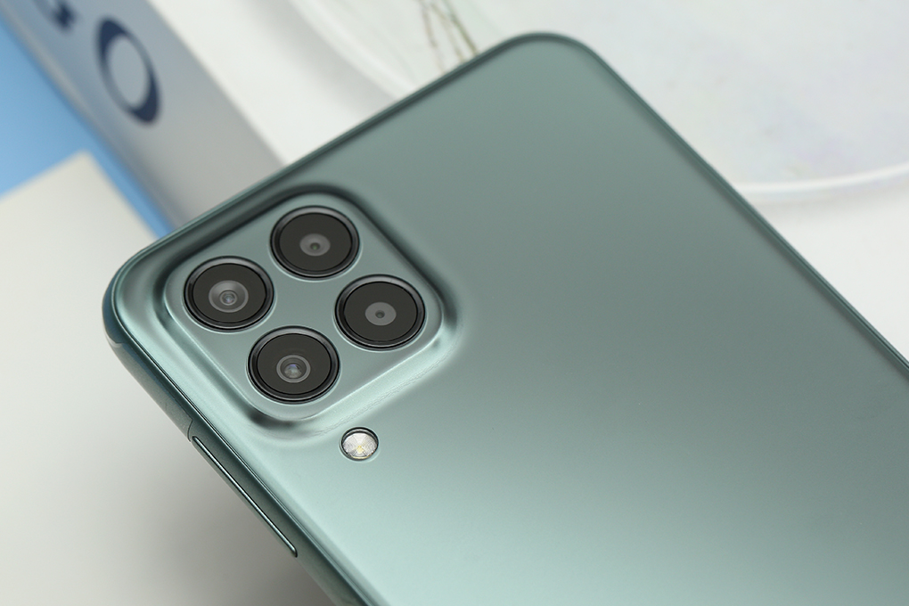 Điện thoại Samsung Galaxy M33 5G Màu Xanh lá