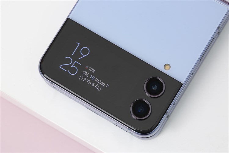 Điện thoại Samsung Galaxy Z Flip4 5G 128GB