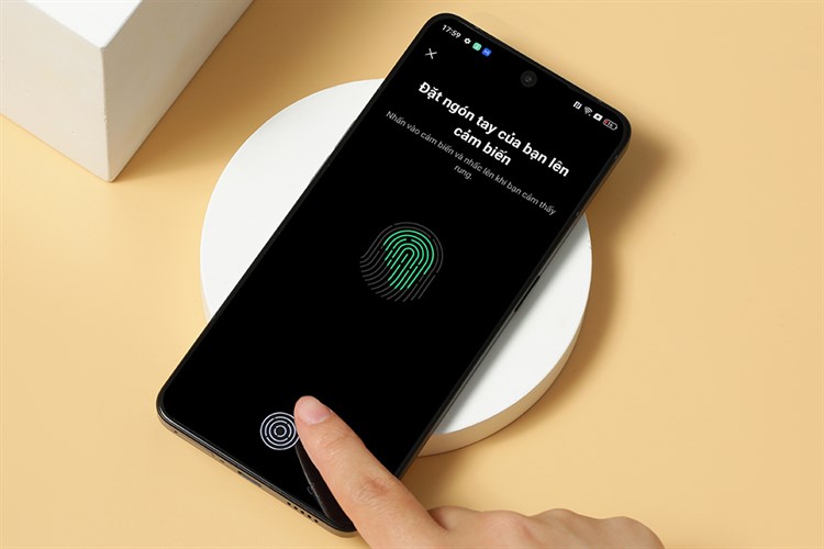 Điện thoại OPPO Reno8 Pro 5G Màu Đen