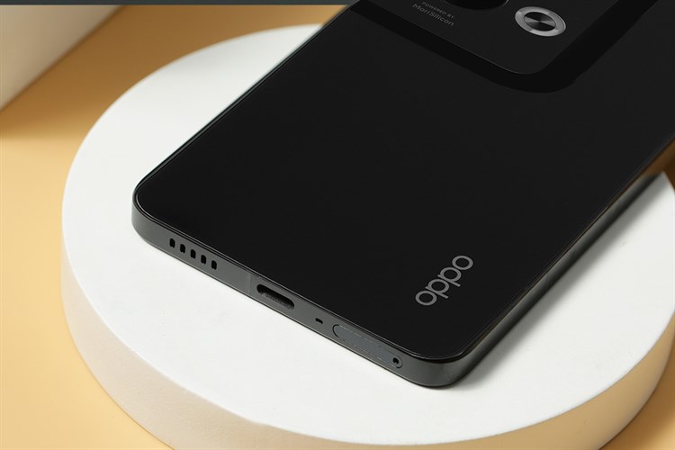 Điện thoại OPPO Reno8 Pro 5G Màu Đen