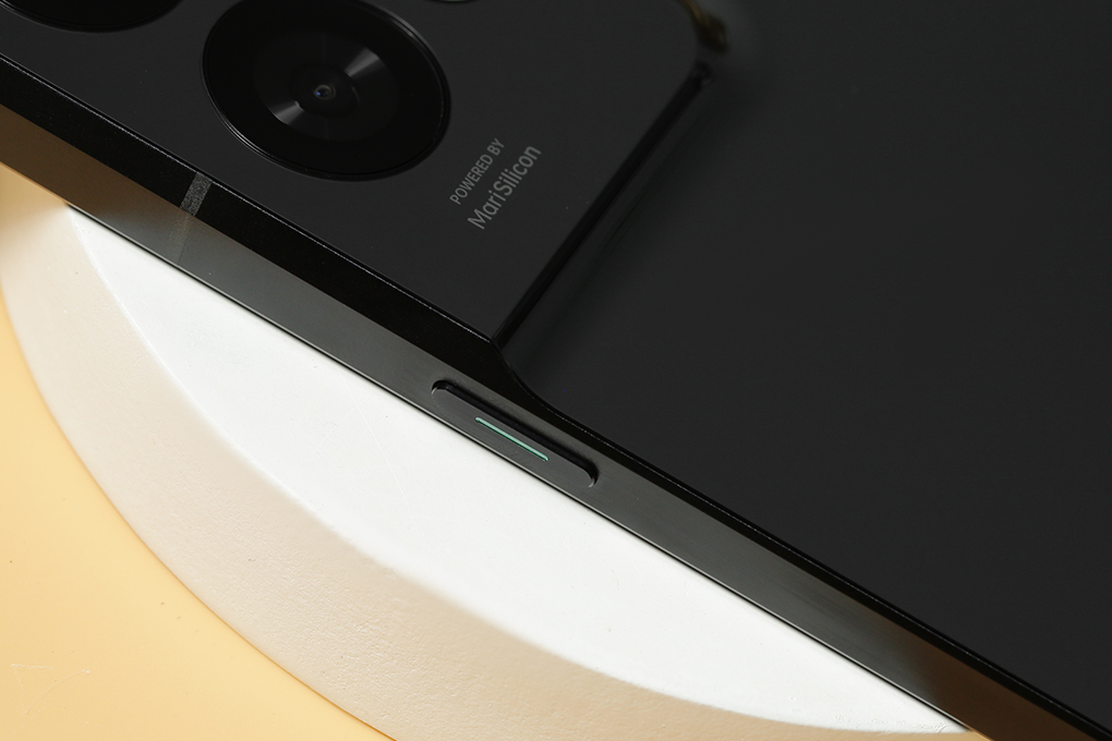 Điện thoại OPPO Reno8 Pro 5G Màu Đen