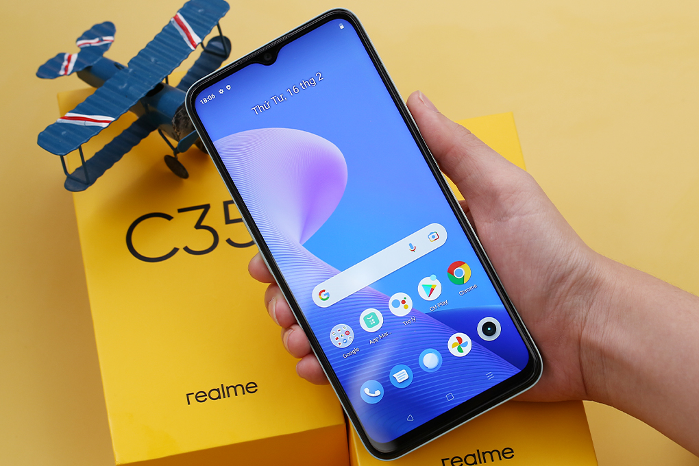 Điện thoại realme C35 64GB Màu Xanh ngọc