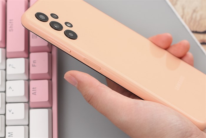 Điện thoại Samsung Galaxy A13 4GB