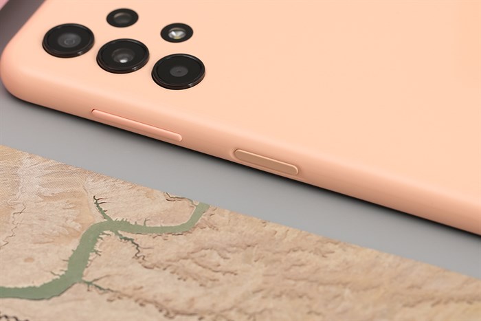 Điện thoại Samsung Galaxy A13 4GB