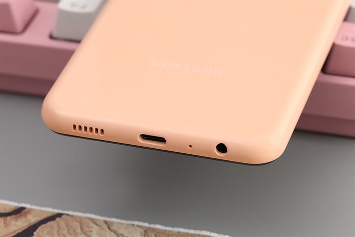 Điện thoại Samsung Galaxy A13 4GB