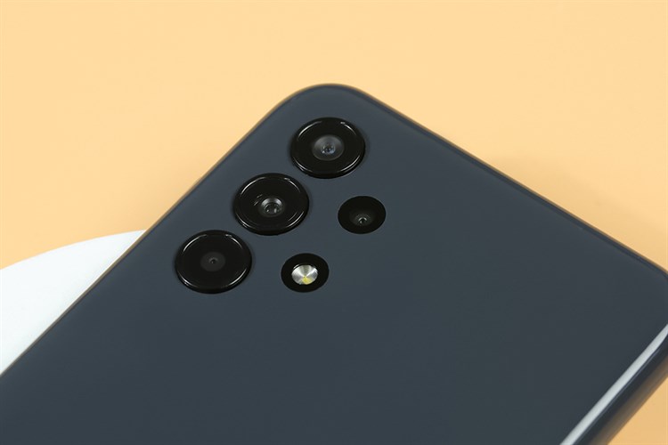 Điện thoại Samsung Galaxy A13 4GB