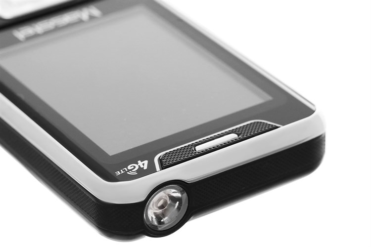 Điện thoại Masstel IZI 55 4G