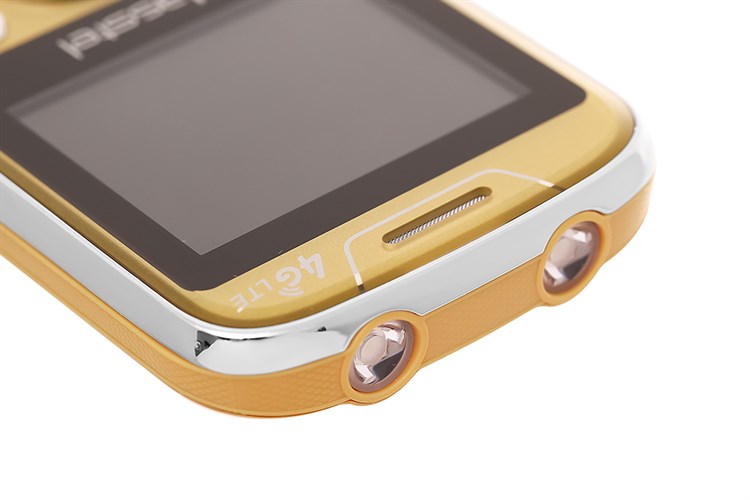 Điện thoại Masstel FAMI 60 Màu Vàng