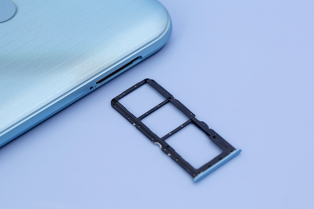 Điện thoại realme C25Y 64GB Màu Xanh Dương