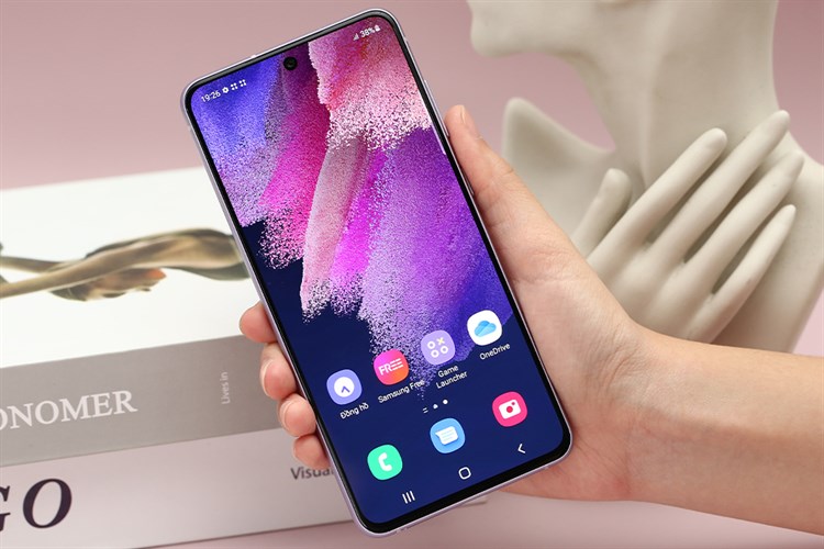 Điện thoại Samsung Galaxy S21 FE 5G (6GB/128GB) Màu Tím nhạt