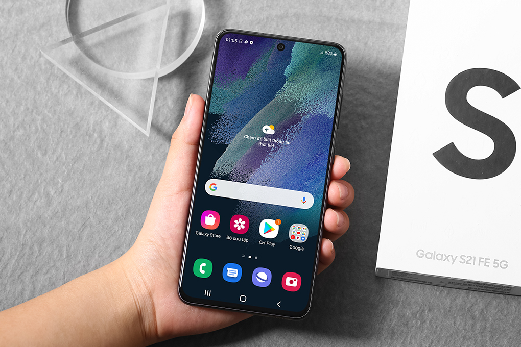 Điện thoại Samsung Galaxy S21 FE 5G (6GB/128GB) Màu Xám đậm