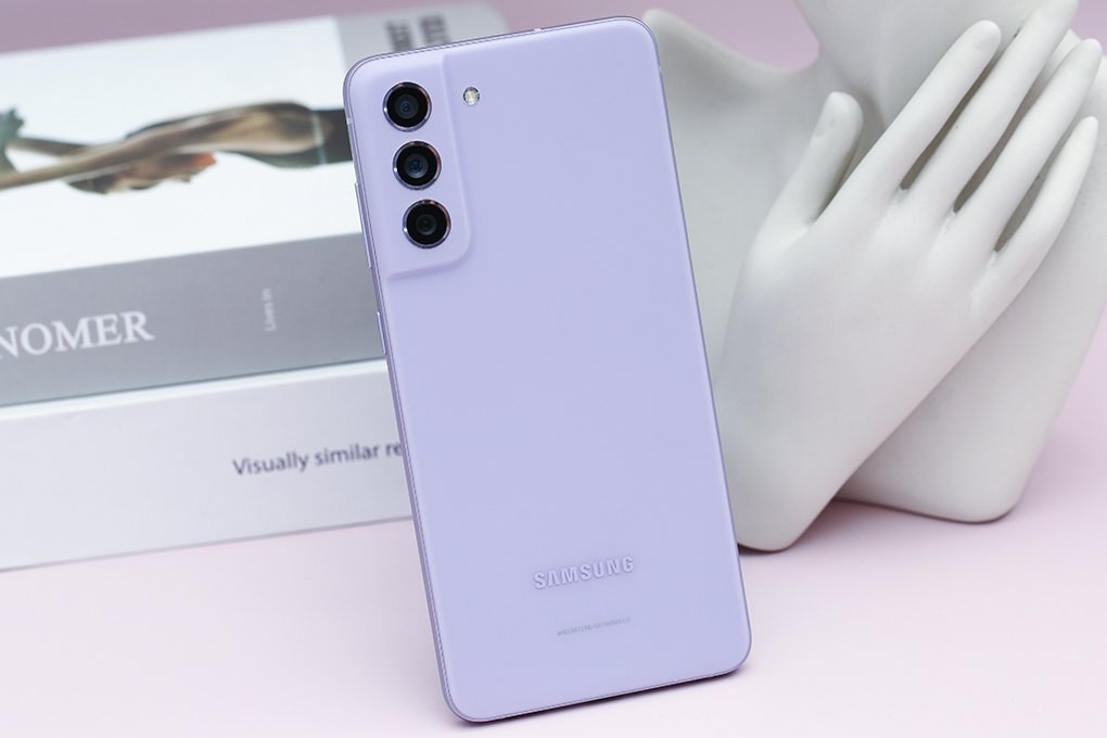 Điện thoại Samsung Galaxy S21 FE 5G (6GB/128GB) Màu Tím nhạt