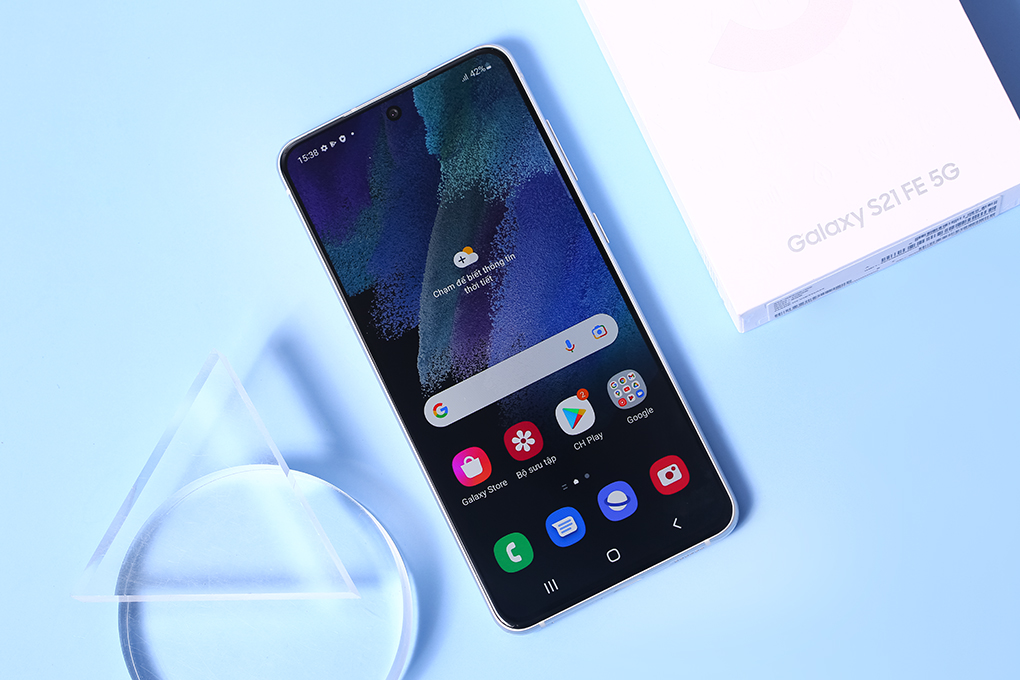 Điện thoại Samsung Galaxy S21 FE 5G (8GB/256GB) Màu Trắng