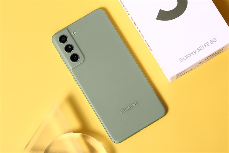 Điện thoại Samsung Galaxy S21 FE 5G (8GB/256GB) Màu Xanh lá nhạt