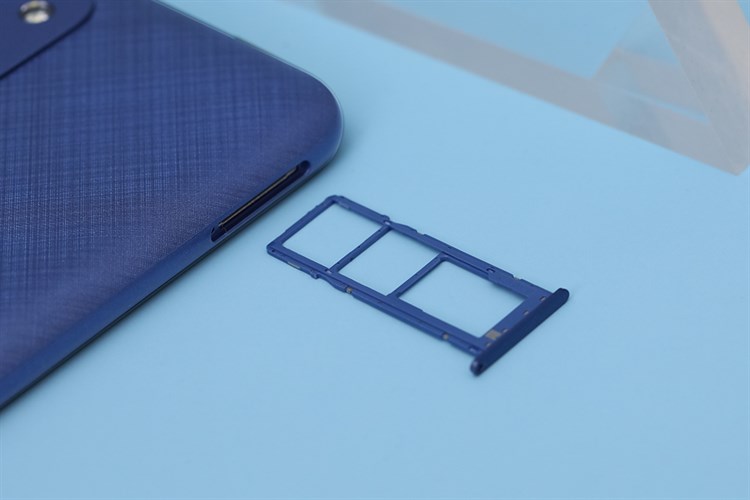 Điện thoại Samsung Galaxy A03 4GB