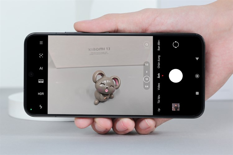 Điện thoại Xiaomi 13 5G Màu Đen