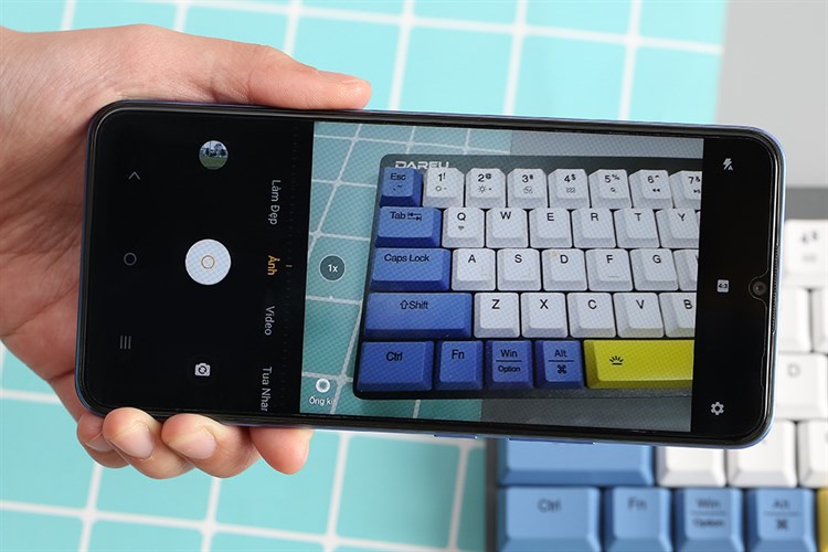 Điện thoại vivo Y01 Màu Xanh ngọc