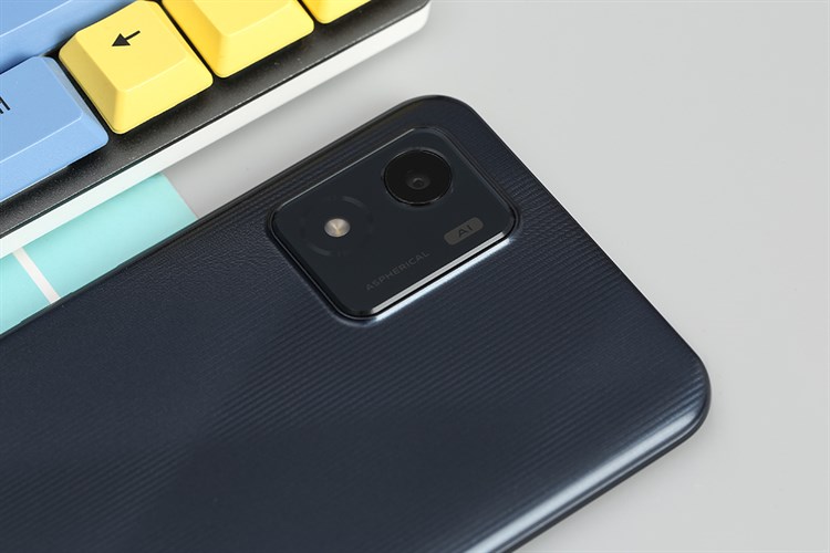 Điện thoại vivo Y01 Màu Đen