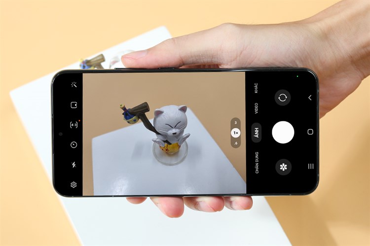 Điện thoại Samsung Galaxy S22+ 5G 256GB Màu Xanh lá