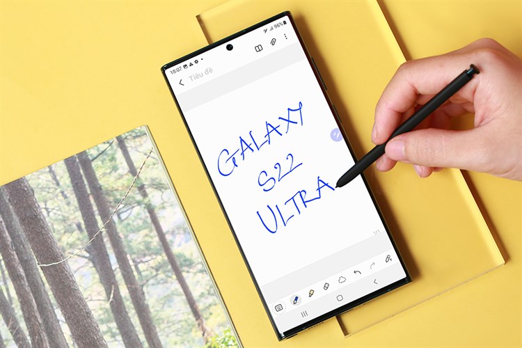 Điện thoại Samsung Galaxy S22 Ultra 5G 256GB Màu Xanh lá