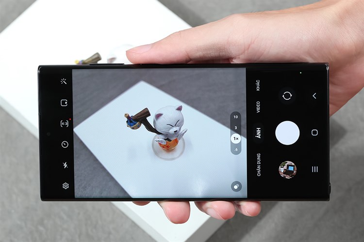 Điện thoại Samsung Galaxy S22 Ultra 5G 512GB