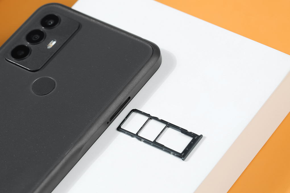 Điện thoại TCL 305
