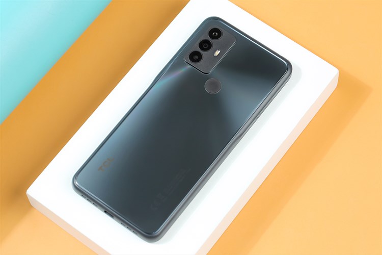 Điện thoại TCL 30 SE
