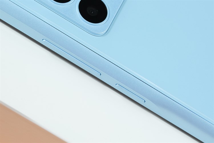 Điện thoại TCL 30 SE