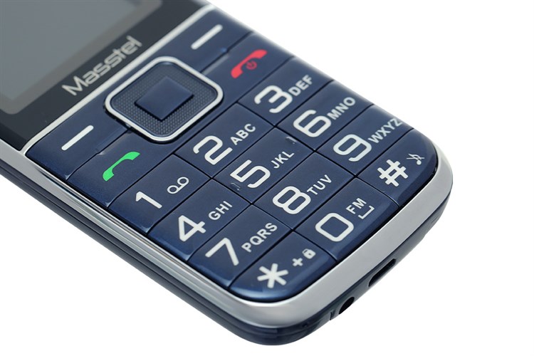 Điện thoại Masstel FAMI 12