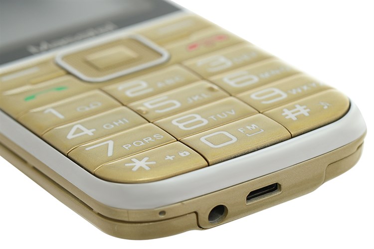 Điện thoại Masstel FAMI 12