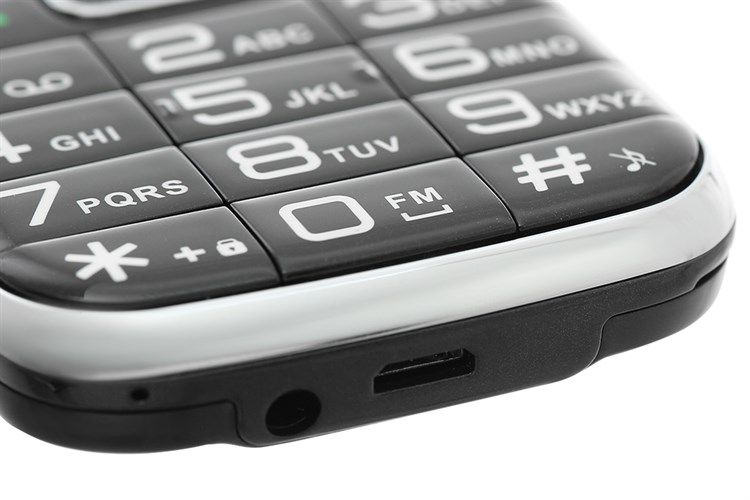 Điện thoại Masstel FAMI 12