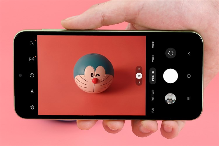 Điện thoại Samsung Galaxy A24 6GB/128GB Màu Xanh lá nhạt