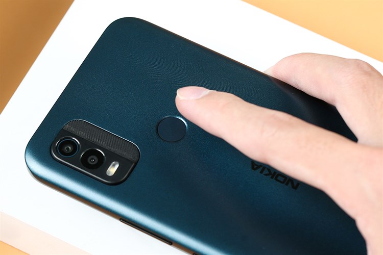 Điện thoại Nokia C21 Plus 64GB