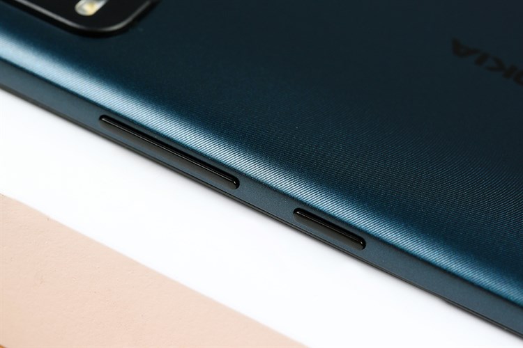 Điện thoại Nokia C21 Plus 64GB