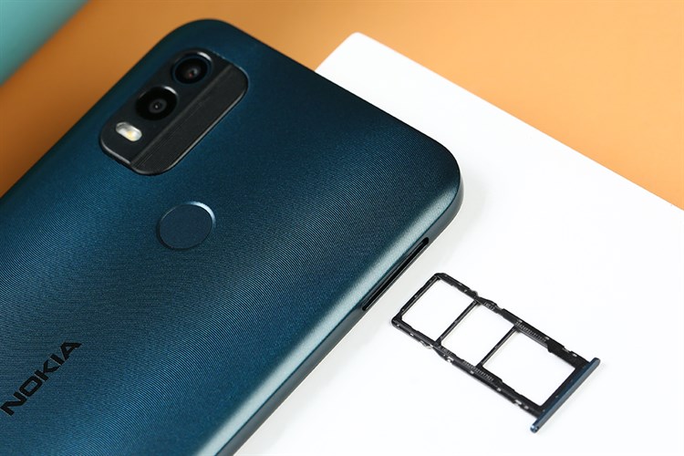 Điện thoại Nokia C21 Plus 64GB