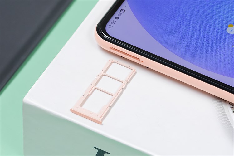 Điện thoại Samsung Galaxy A23 6GB Màu Cam