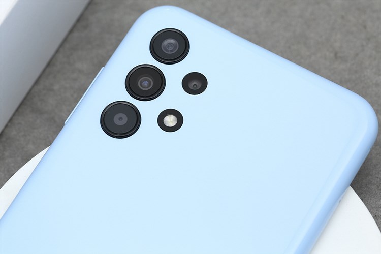 Điện thoại Samsung Galaxy A13 6GB Màu Xanh Dương