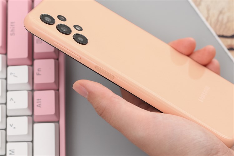 Điện thoại Samsung Galaxy A13 6GB