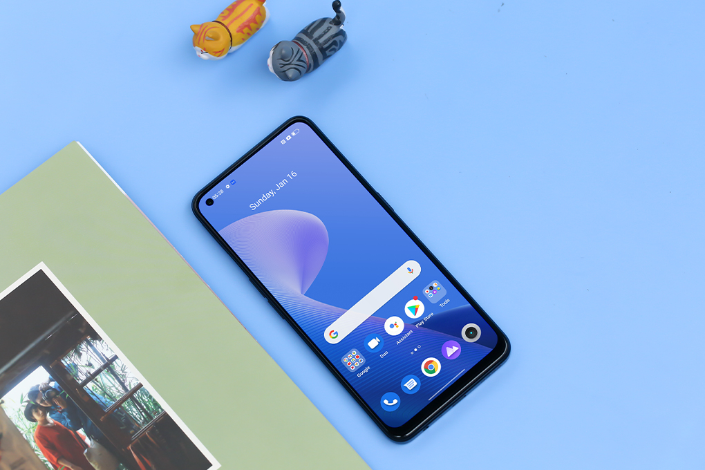 Điện thoại realme 9 4G Màu Đen