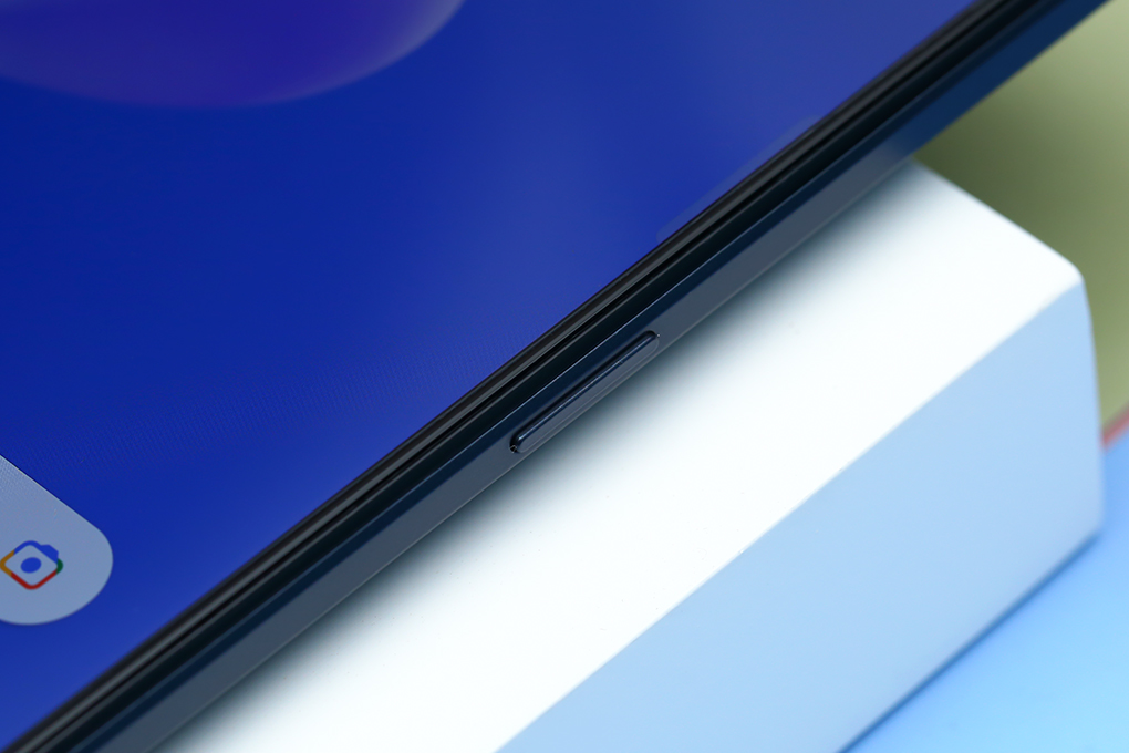 Điện thoại realme 9 4G Màu Đen