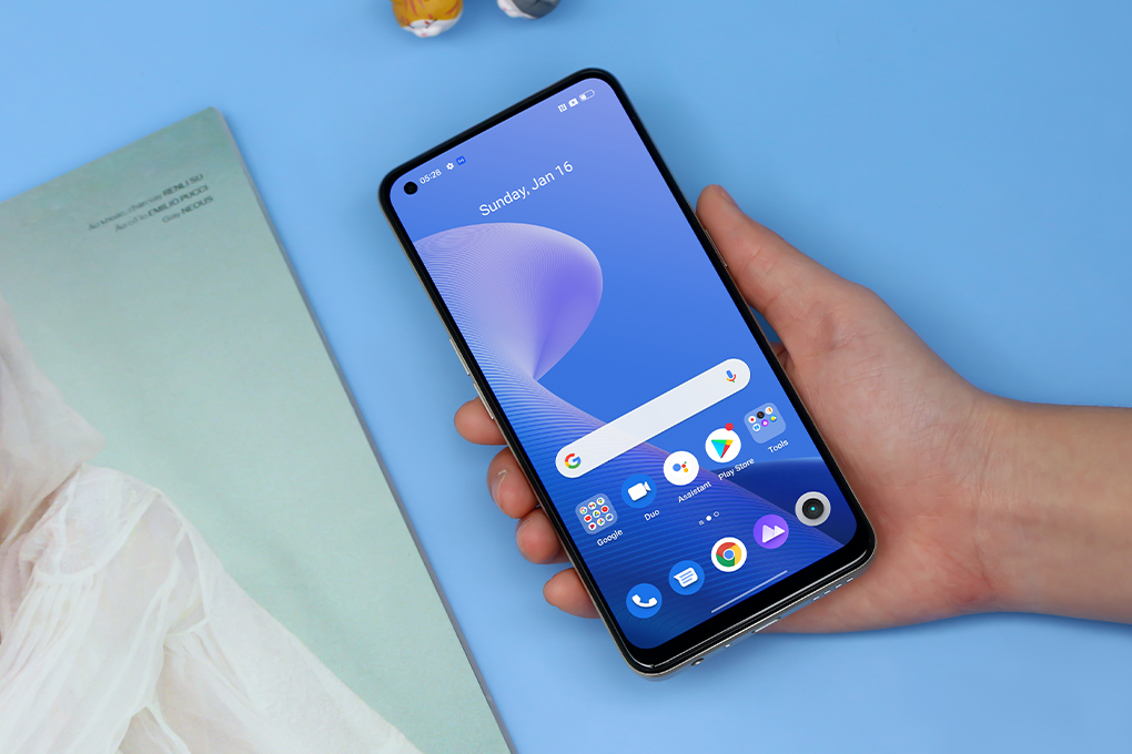 Điện thoại realme 9 4G Màu Vàng