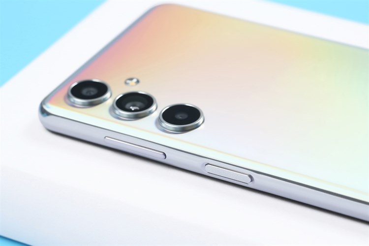 Điện thoại Samsung Galaxy M54 5G 8GB/256GB Màu Bạc